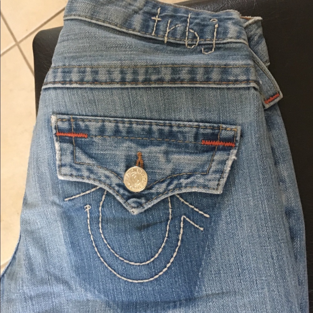 True Religion Distressed Shorts - Picture 3 of 3